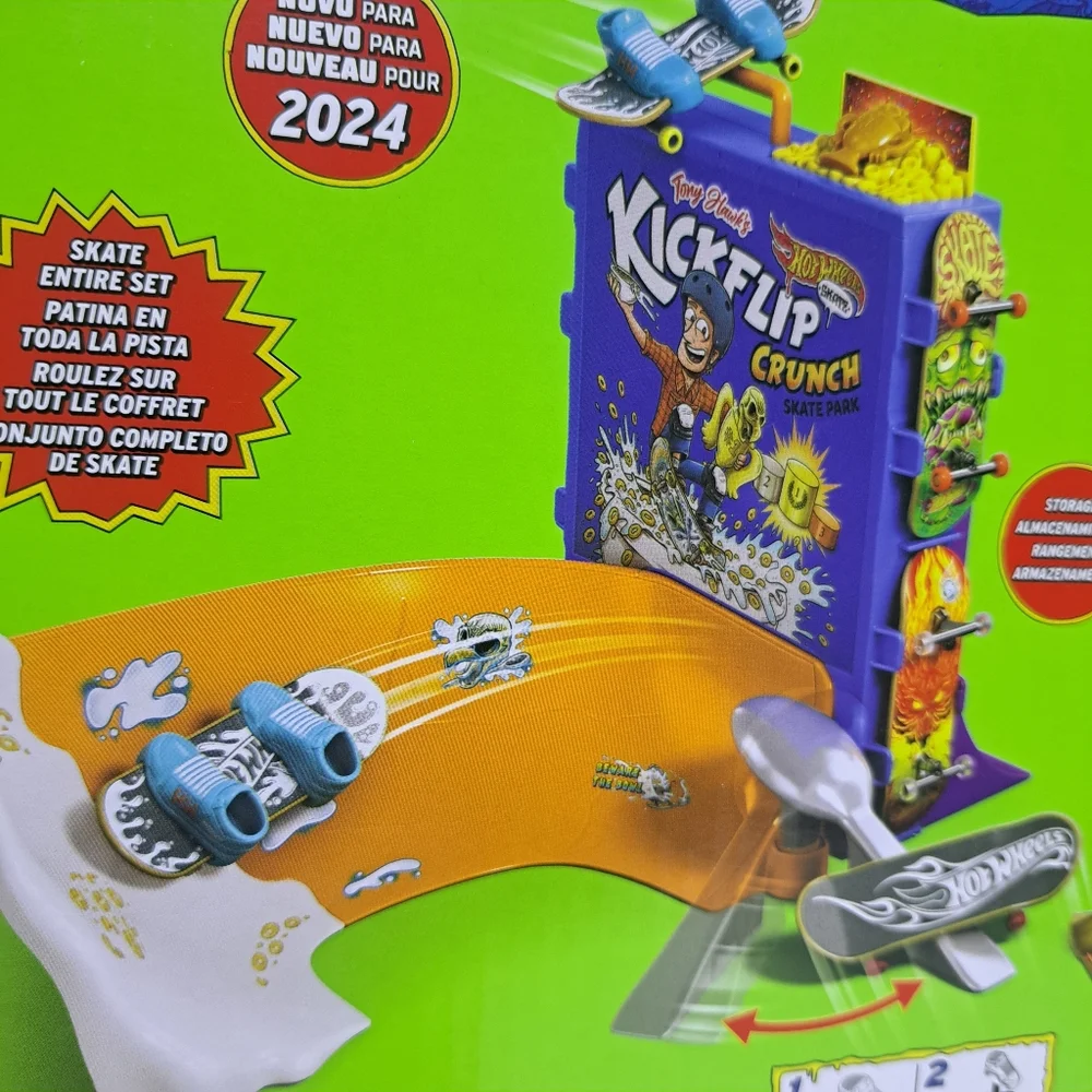 Hot Wheels‎ Skate Tony Hawk Cereal Skate Bowl Fingerboard Set New For 2024